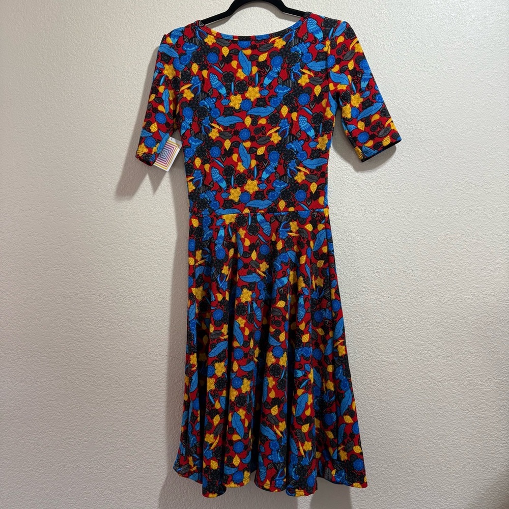 🌵 2/$20 LuLaRoe - Nicole - Blue & Red Patterned Dress - NWT - Size Small - Picture 3 of 12